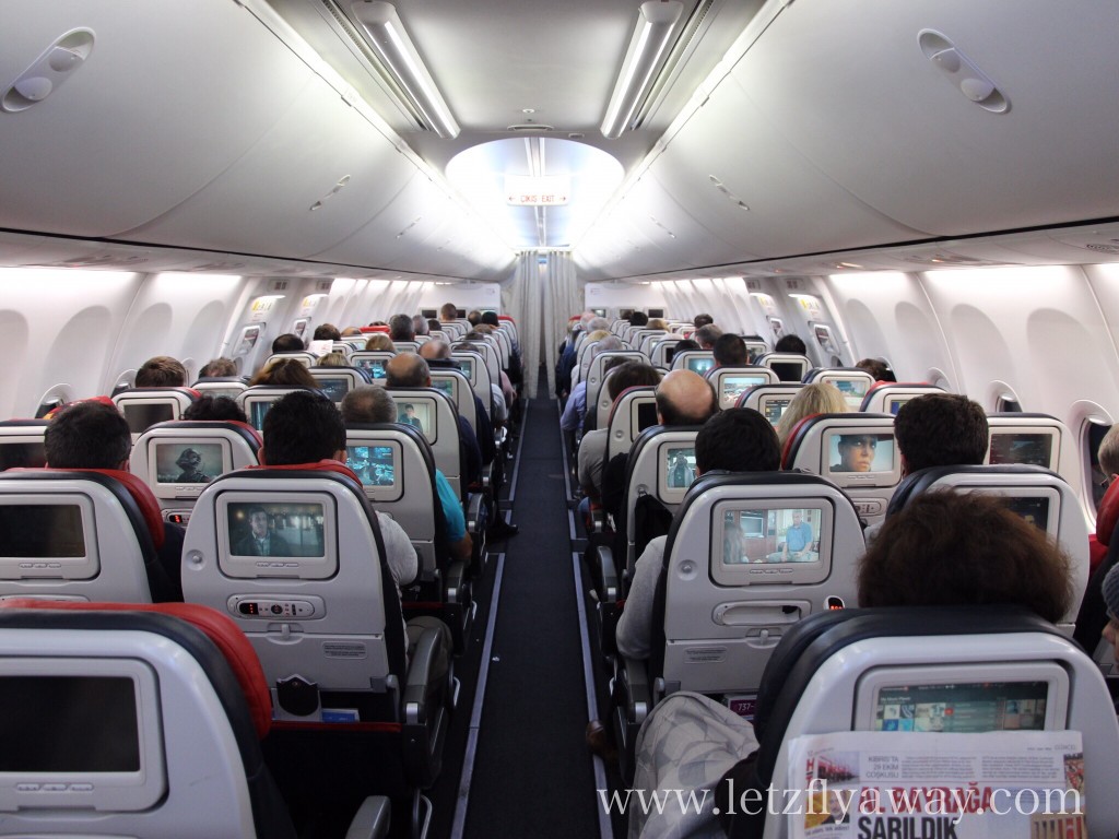 Turkish Airlines Boeing 737 Economy Class Cabin