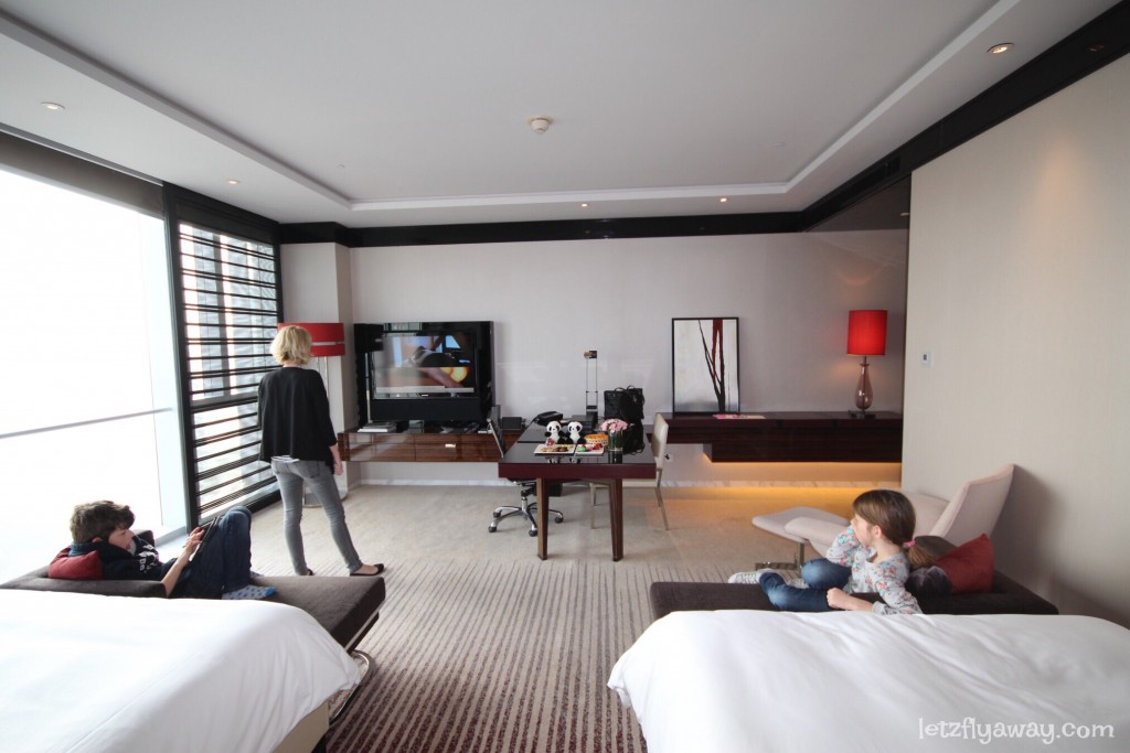 Four Seasons Shanghai Pudong with Kids Club Double Room
