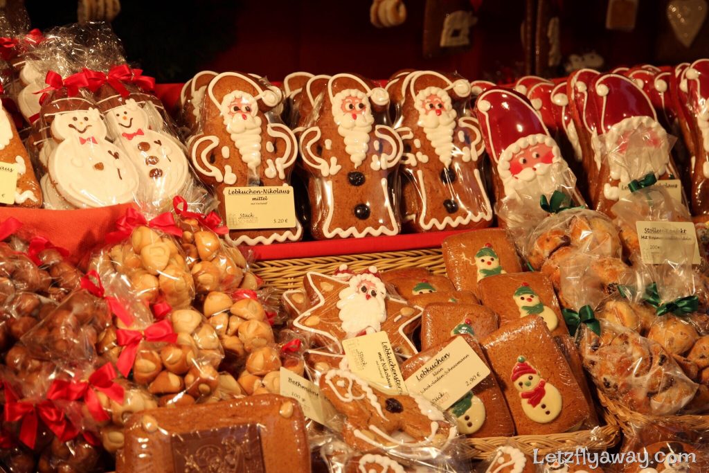 christmas market lebkuchen gingerbread