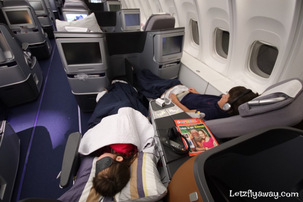 Lufthansa Business Class Boeing 747-8 with kids
