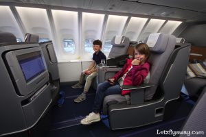Lufthansa Business Class Boeing 747-8 Upper Deck with Kids