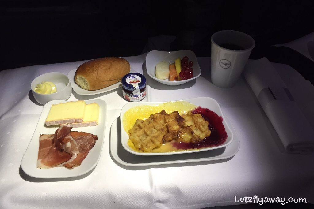 Lufthansa Business Class Breakfast