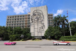 plaza de la revolucion che building