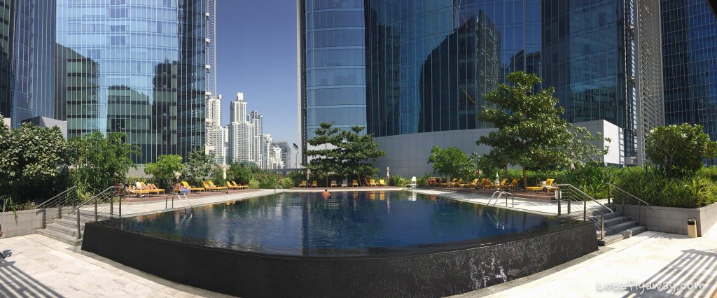 The Oberoi Dubai pool
