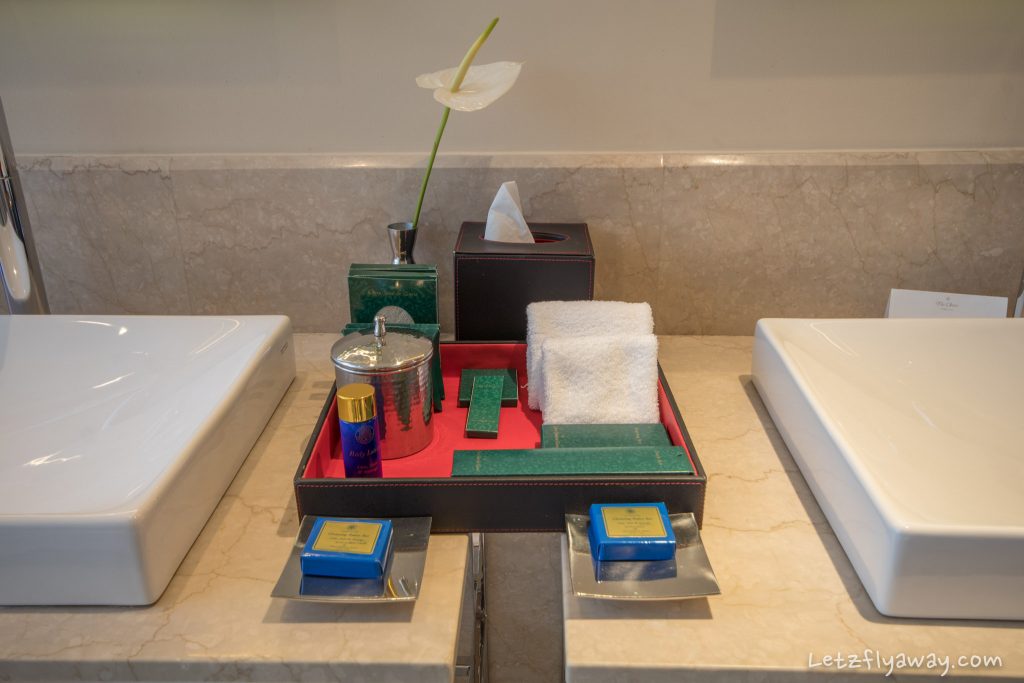 The Oberoi Dubai bathroom amenities