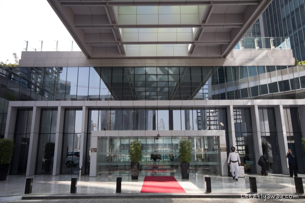 The Oberoi Dubai front entrance