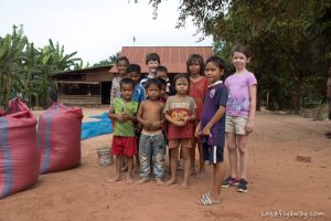 Meeting Cambodian children along the road