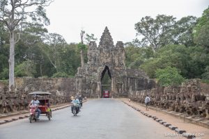 Angkor South gate