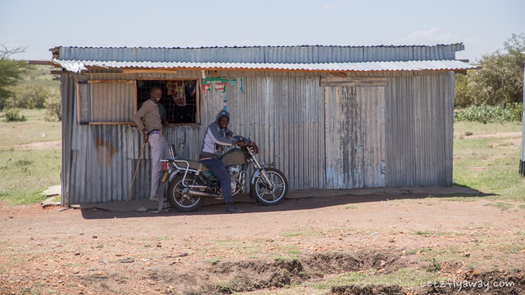 Masai shop